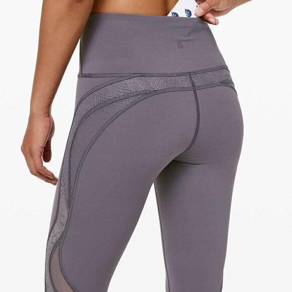 Lululemon | Wunder Under Crop 21" *Lace Size 10 - Picture 4 of 9